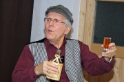 Ostpreußischer Humor mit Hans-Peter Hahn in der Bauernscheune Reddelich, November 2011