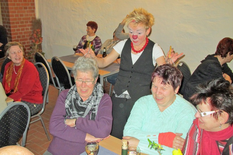 Frauentagsfeier am 10. März 2012 in der Bauernscheune, Foto T. Gärtner